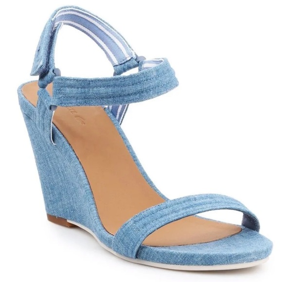 Lacoste Karoly 3 Sandals in Denim - Picture 12 of 12